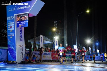 HO CHI MINH CITY NIGHT RUN EXIMBANK 2024 - Ảnh #2033248