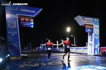 HO CHI MINH CITY NIGHT RUN EXIMBANK 2024 - Ảnh #2060710