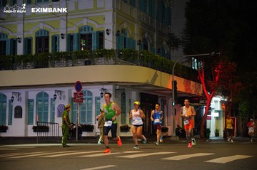 HO CHI MINH CITY NIGHT RUN EXIMBANK 2024 - Ảnh #2031108