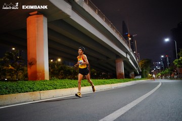 HO CHI MINH CITY NIGHT RUN EXIMBANK 2024 - Ảnh #1988428