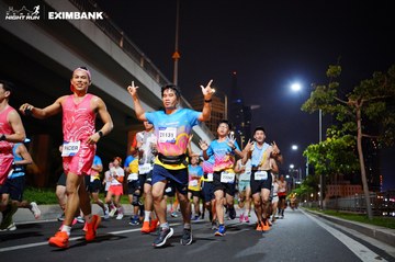 HO CHI MINH CITY NIGHT RUN EXIMBANK 2024 - Ảnh #1988945
