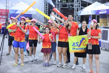 HO CHI MINH CITY NIGHT RUN EXIMBANK 2024 - Ảnh #1965128