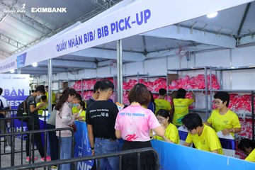 HO CHI MINH CITY NIGHT RUN EXIMBANK 2024 - Ảnh #1965410