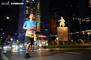 HO CHI MINH CITY NIGHT RUN EXIMBANK 2024 - Ảnh #1989445