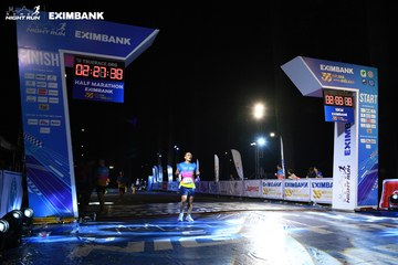 HO CHI MINH CITY NIGHT RUN EXIMBANK 2024 - Ảnh #2063497