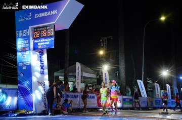 HO CHI MINH CITY NIGHT RUN EXIMBANK 2024 - Ảnh #2032978