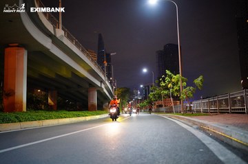 HO CHI MINH CITY NIGHT RUN EXIMBANK 2024 - Ảnh #1988348