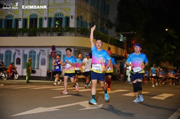 HO CHI MINH CITY NIGHT RUN EXIMBANK 2024 - Ảnh #2031636