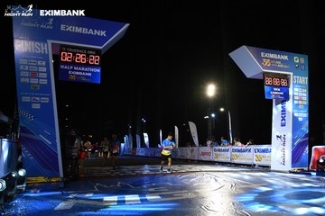 HO CHI MINH CITY NIGHT RUN EXIMBANK 2024 - Ảnh #2061816