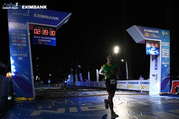 HO CHI MINH CITY NIGHT RUN EXIMBANK 2024 - Ảnh #2060766
