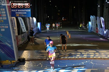 HO CHI MINH CITY NIGHT RUN EXIMBANK 2024 - Ảnh #2026488
