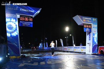 HO CHI MINH CITY NIGHT RUN EXIMBANK 2024 - Ảnh #2065705