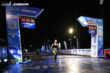 HO CHI MINH CITY NIGHT RUN EXIMBANK 2024 - Ảnh #2061463