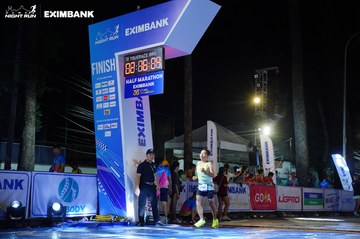 HO CHI MINH CITY NIGHT RUN EXIMBANK 2024 - Ảnh #2032960