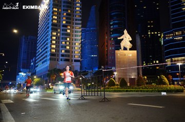 HO CHI MINH CITY NIGHT RUN EXIMBANK 2024 - Ảnh #1989452
