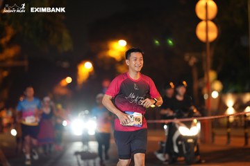 HO CHI MINH CITY NIGHT RUN EXIMBANK 2024 - Ảnh #2160465