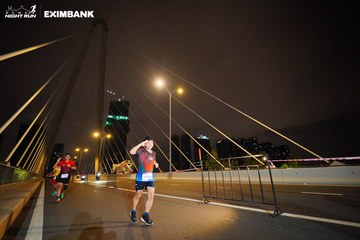 HO CHI MINH CITY NIGHT RUN EXIMBANK 2024 - Ảnh #2026662