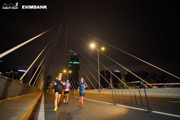HO CHI MINH CITY NIGHT RUN EXIMBANK 2024 - Ảnh #2024257