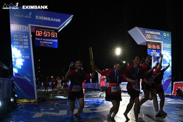 HO CHI MINH CITY NIGHT RUN EXIMBANK 2024 - Ảnh #2059728