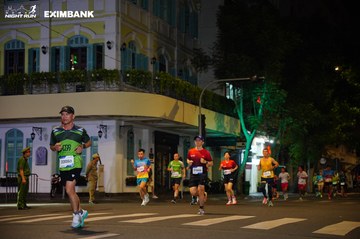 HO CHI MINH CITY NIGHT RUN EXIMBANK 2024 - Ảnh #2031323