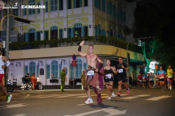 HO CHI MINH CITY NIGHT RUN EXIMBANK 2024 - Ảnh #2031456