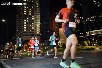 HO CHI MINH CITY NIGHT RUN EXIMBANK 2024 - Ảnh #1991300