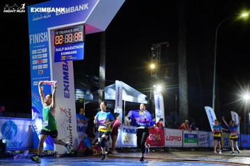 HO CHI MINH CITY NIGHT RUN EXIMBANK 2024 - Ảnh #2033919