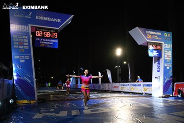 HO CHI MINH CITY NIGHT RUN EXIMBANK 2024 - Ảnh #2060306
