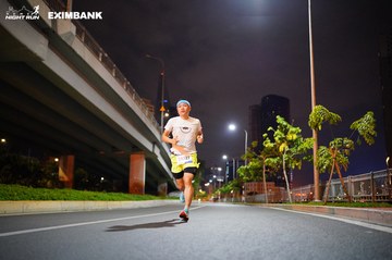 HO CHI MINH CITY NIGHT RUN EXIMBANK 2024 - Ảnh #1988569