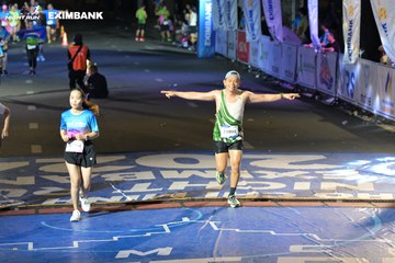 HO CHI MINH CITY NIGHT RUN EXIMBANK 2024 - Ảnh #2028186
