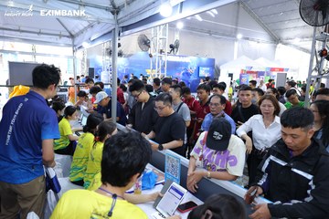 HO CHI MINH CITY NIGHT RUN EXIMBANK 2024 - Ảnh #1964299