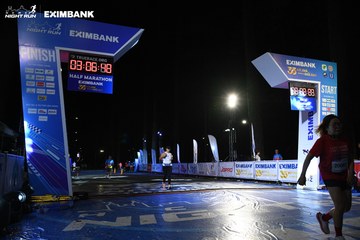 HO CHI MINH CITY NIGHT RUN EXIMBANK 2024 - Ảnh #2065681