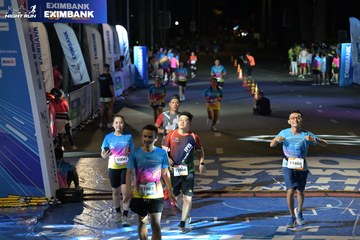 HO CHI MINH CITY NIGHT RUN EXIMBANK 2024 - Ảnh #2032406