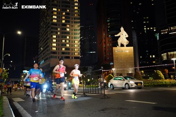 HO CHI MINH CITY NIGHT RUN EXIMBANK 2024 - Ảnh #1990983