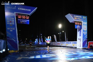 HO CHI MINH CITY NIGHT RUN EXIMBANK 2024 - Ảnh #2060932