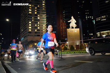 HO CHI MINH CITY NIGHT RUN EXIMBANK 2024 - Ảnh #1990046
