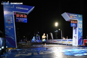HO CHI MINH CITY NIGHT RUN EXIMBANK 2024 - Ảnh #2064937