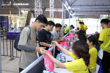 HO CHI MINH CITY NIGHT RUN EXIMBANK 2024 - Ảnh #1964406