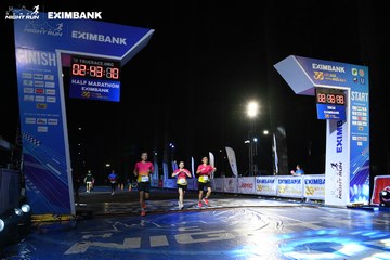 HO CHI MINH CITY NIGHT RUN EXIMBANK 2024 - Ảnh #2063223