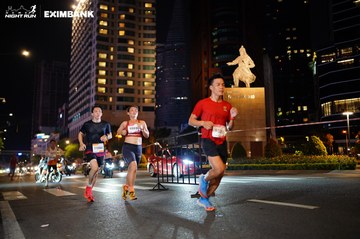 HO CHI MINH CITY NIGHT RUN EXIMBANK 2024 - Ảnh #1989177