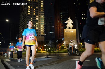 HO CHI MINH CITY NIGHT RUN EXIMBANK 2024 - Ảnh #1990798