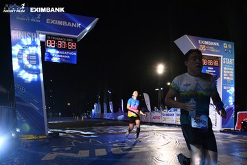 HO CHI MINH CITY NIGHT RUN EXIMBANK 2024 - Ảnh #2059626