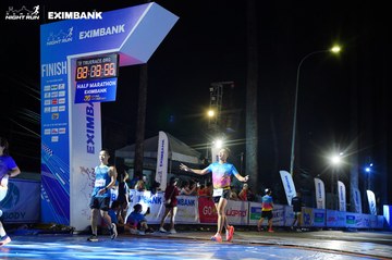 HO CHI MINH CITY NIGHT RUN EXIMBANK 2024 - Ảnh #2033256