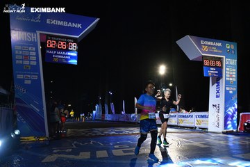 HO CHI MINH CITY NIGHT RUN EXIMBANK 2024 - Ảnh #2061562