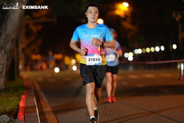 HO CHI MINH CITY NIGHT RUN EXIMBANK 2024 - Ảnh #2160500