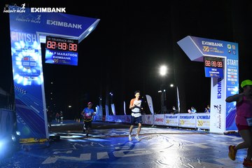 HO CHI MINH CITY NIGHT RUN EXIMBANK 2024 - Ảnh #2063541