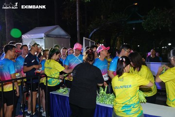 HO CHI MINH CITY NIGHT RUN EXIMBANK 2024 - Ảnh #2012561