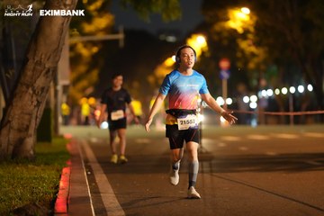 HO CHI MINH CITY NIGHT RUN EXIMBANK 2024 - Ảnh #2160056