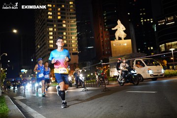 HO CHI MINH CITY NIGHT RUN EXIMBANK 2024 - Ảnh #1990613