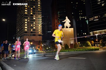 HO CHI MINH CITY NIGHT RUN EXIMBANK 2024 - Ảnh #1991157